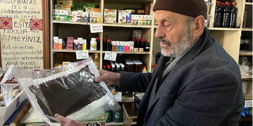 Bin bir zahmetle el emeğiyle üretiliyor! Hem hayvanlara hem insanlara şifa oluyor: Şişesi 200 liradan satılıyor 1